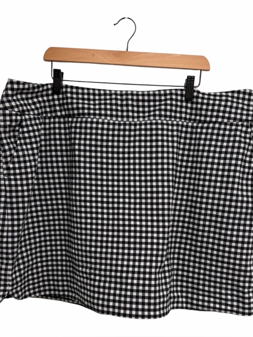 S.C. & Co. Women’s Black and White Gingham High Waist Skort Skirt